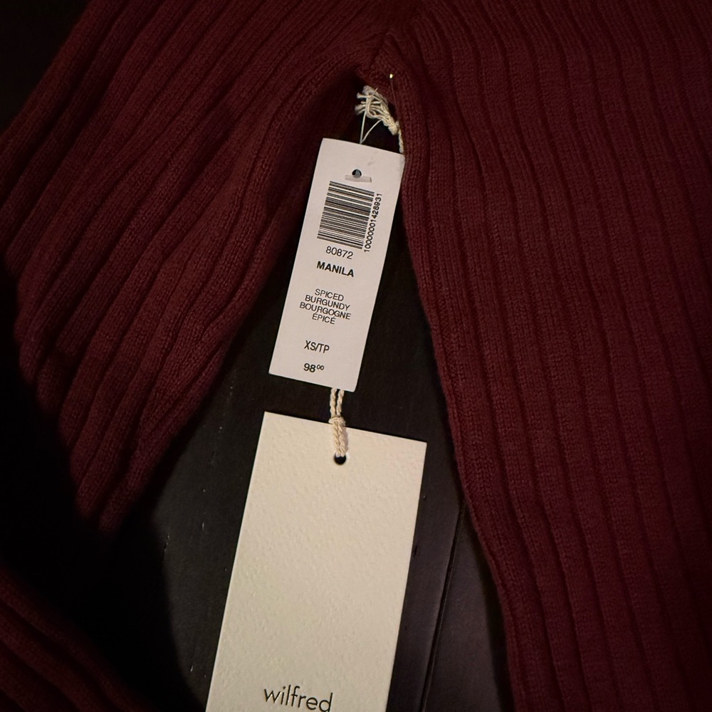 Aritzia Wilfred burgundy cardigan - Picture 3 of 5
